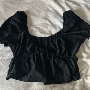 SHEIN Black Puff Sleeve Crop Top